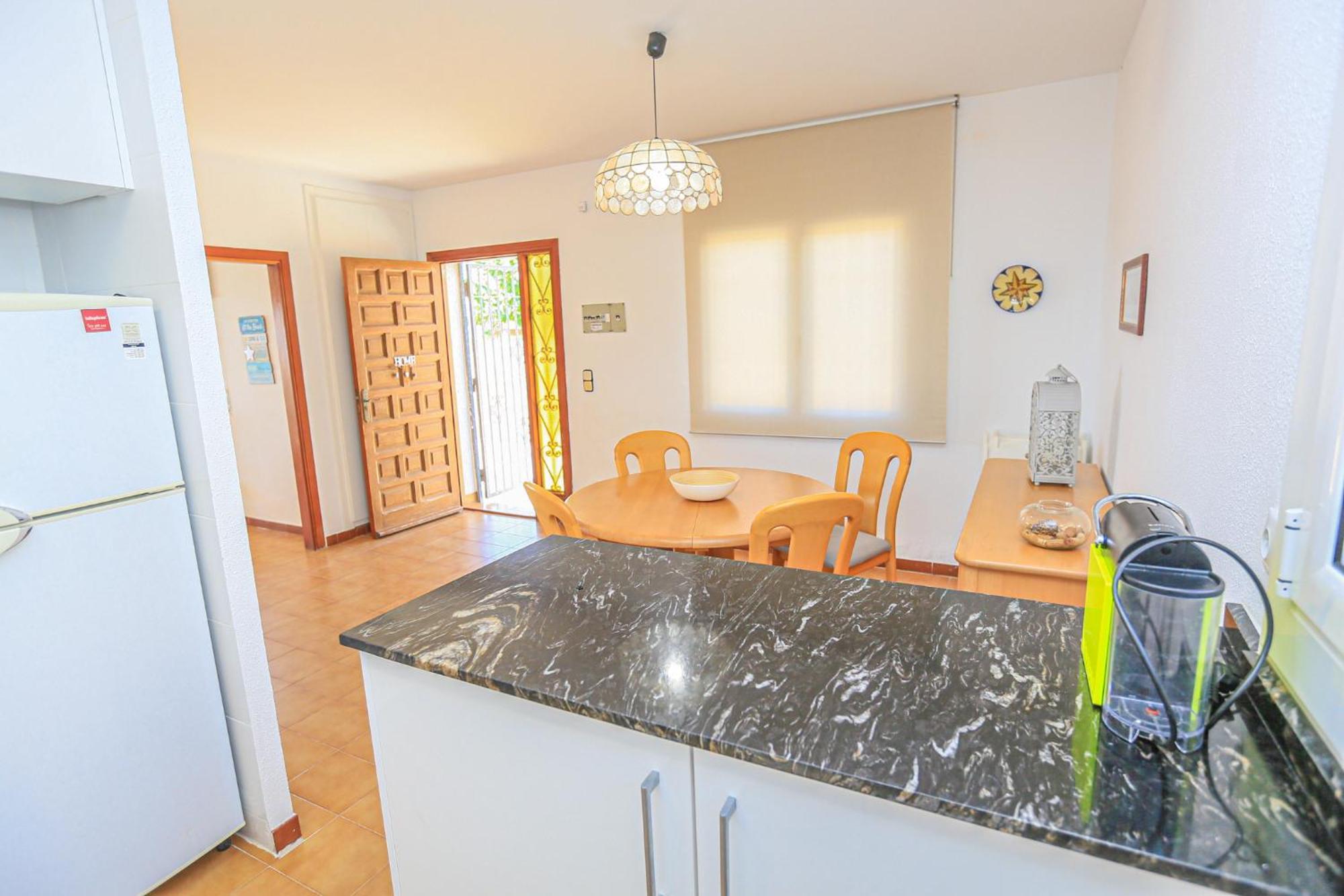 Villa Laura II - Only Families Кембрилс Екстериор снимка